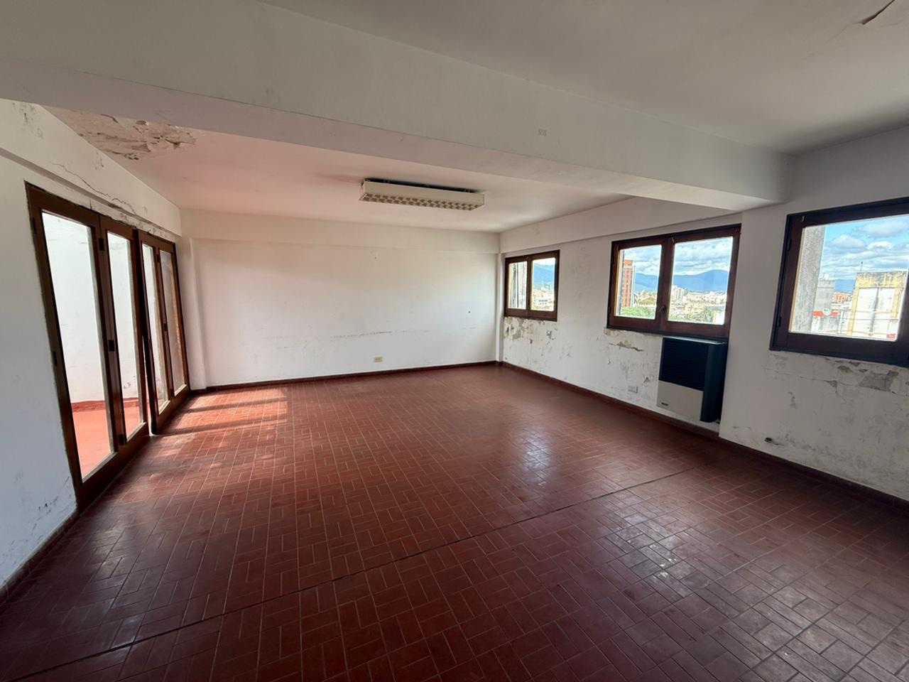 Oficinas en pleno centro de Salta