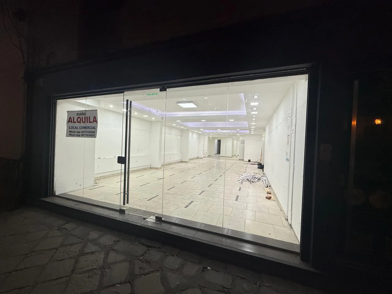 Local Comercial en Alquiler