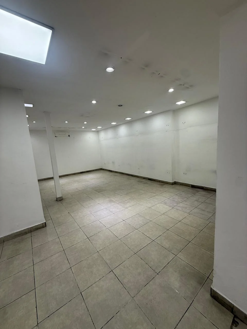 Local Comercial en Alquiler