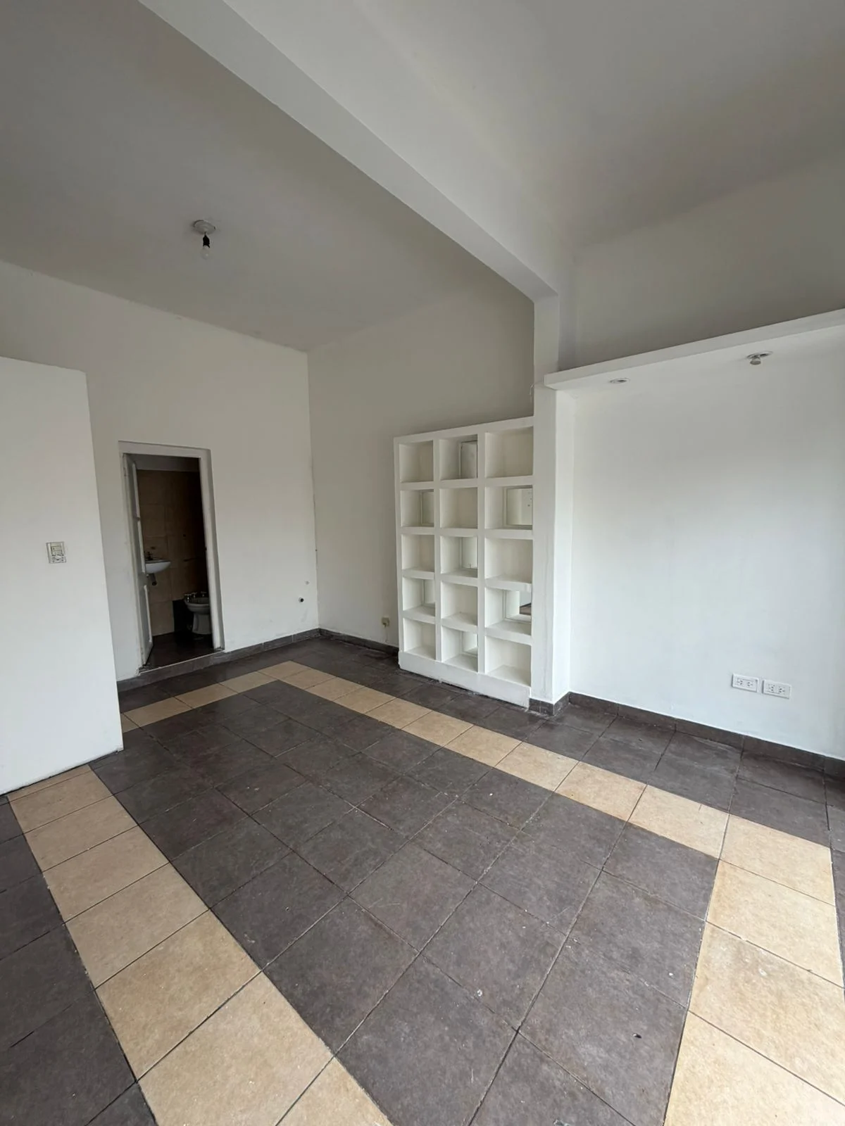 Local Comercial en Alquiler