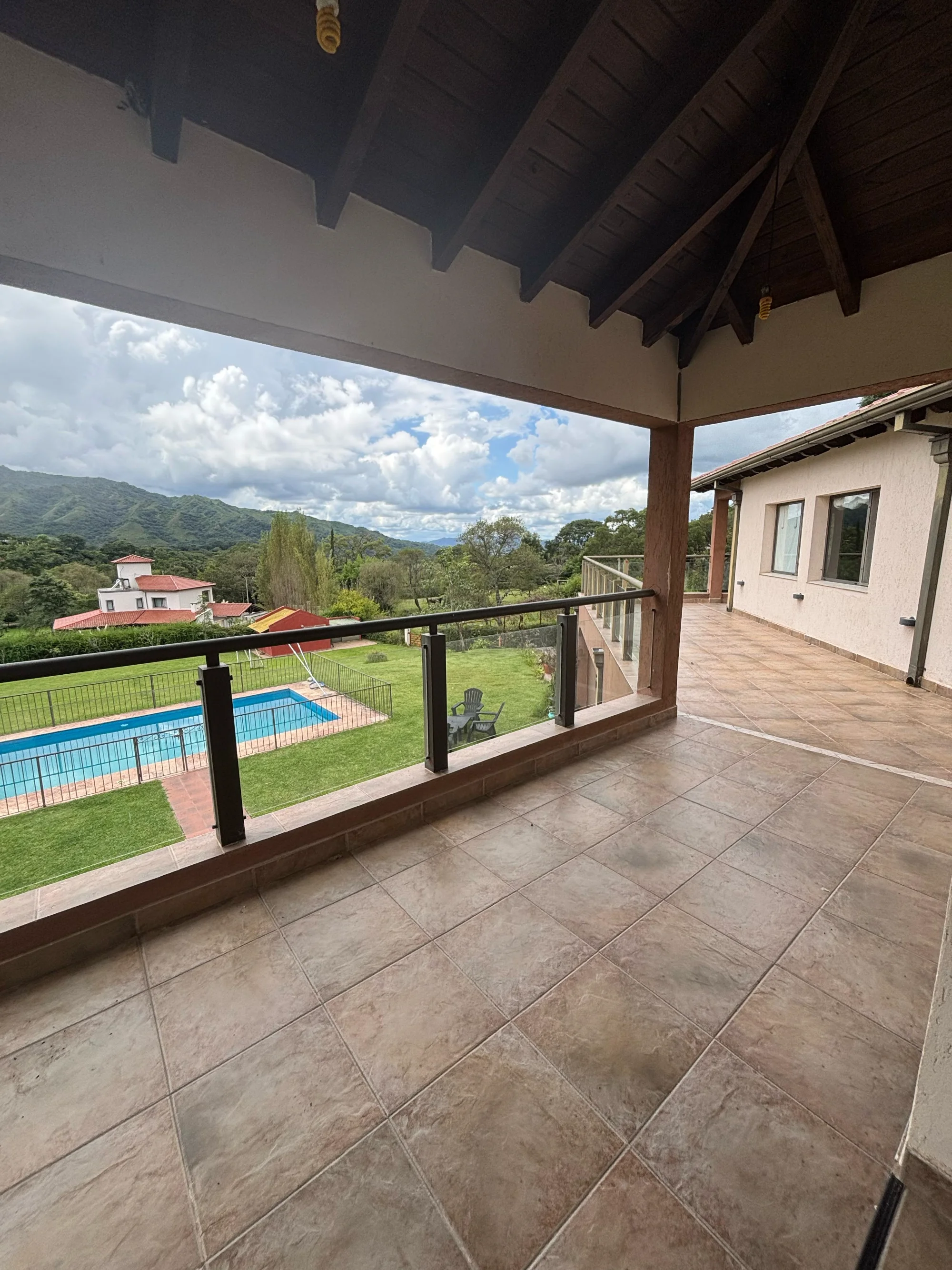 Casa Catellanos 