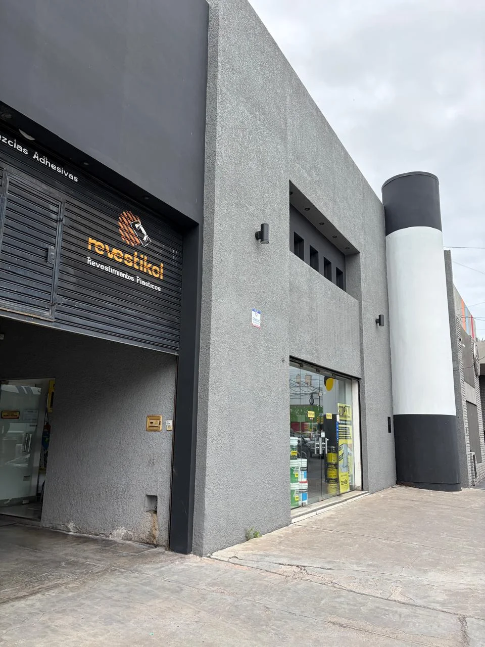 Galpón Comercial - Cnel. Vidt