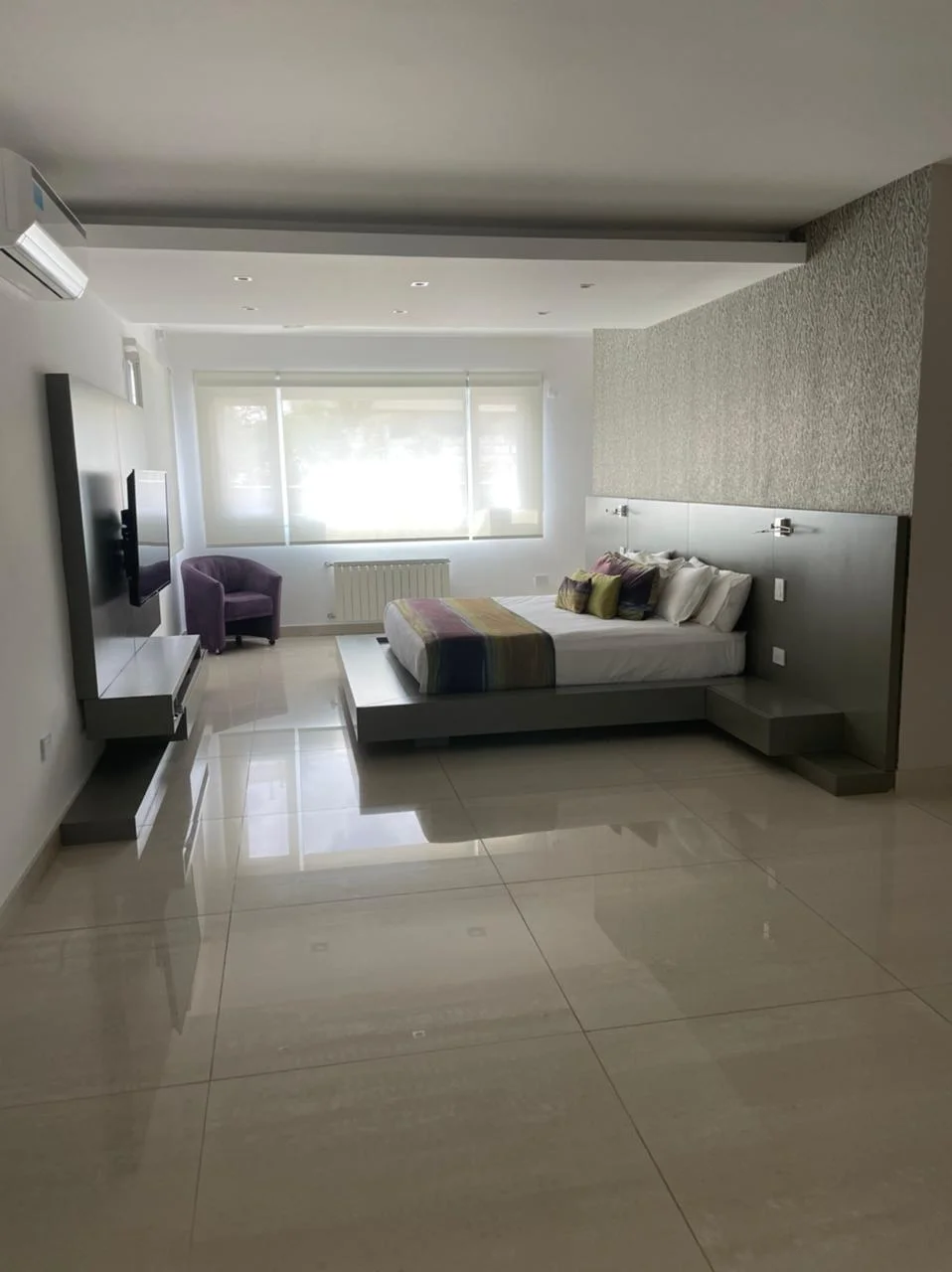 Casa Tres Cerritos - Los Parrales