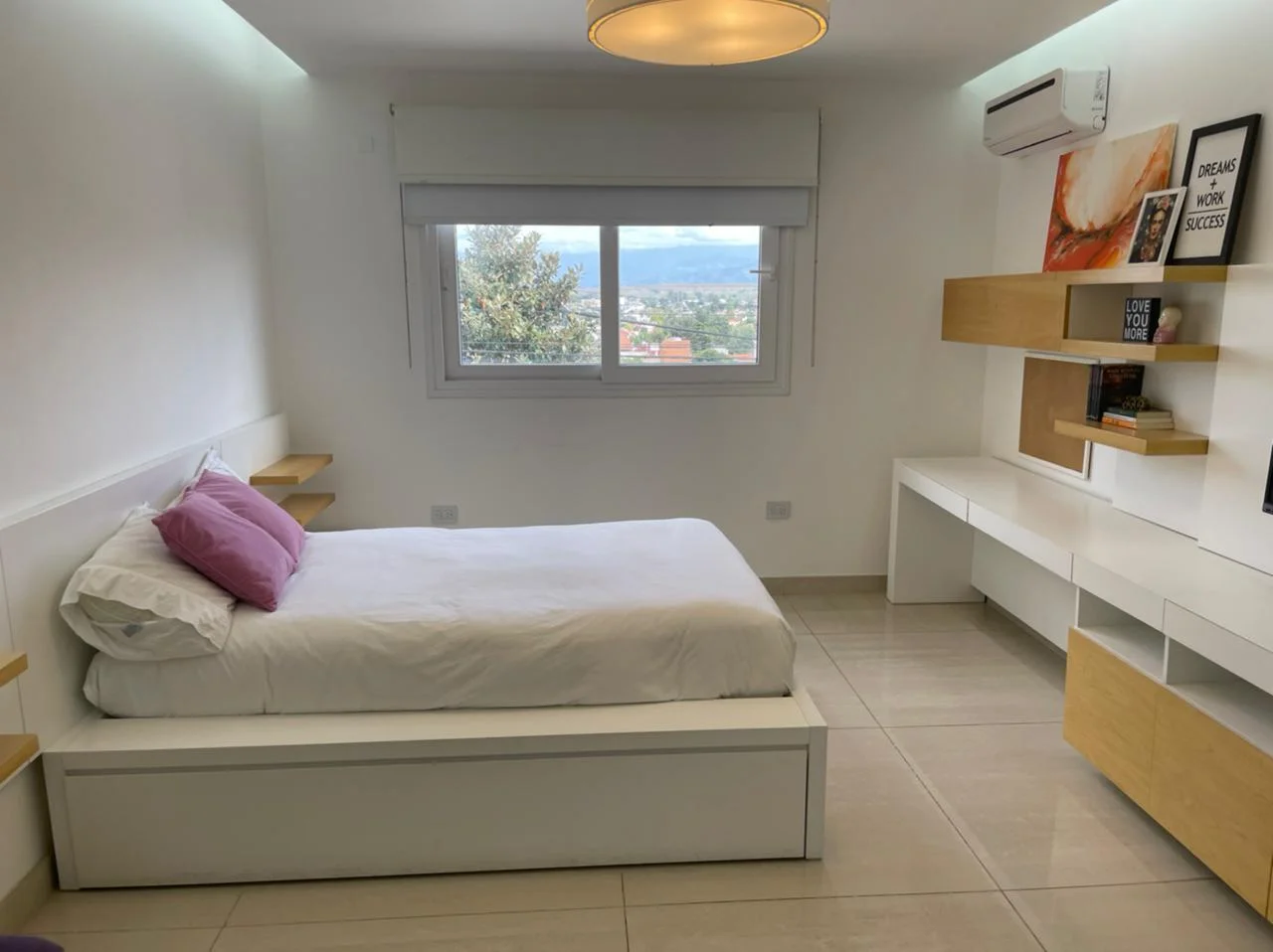 Casa Tres Cerritos - Los Parrales
