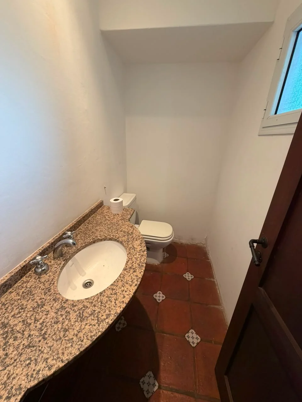 Casa en Alquiler - Chacras de Santa María- San Lorenzo Chico