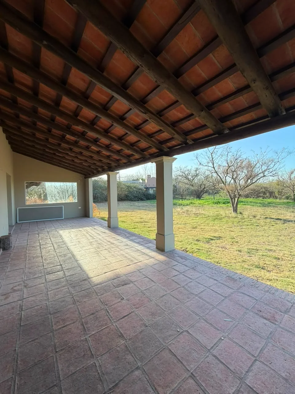 Casa en Alquiler - Chacras de Santa María- San Lorenzo Chico
