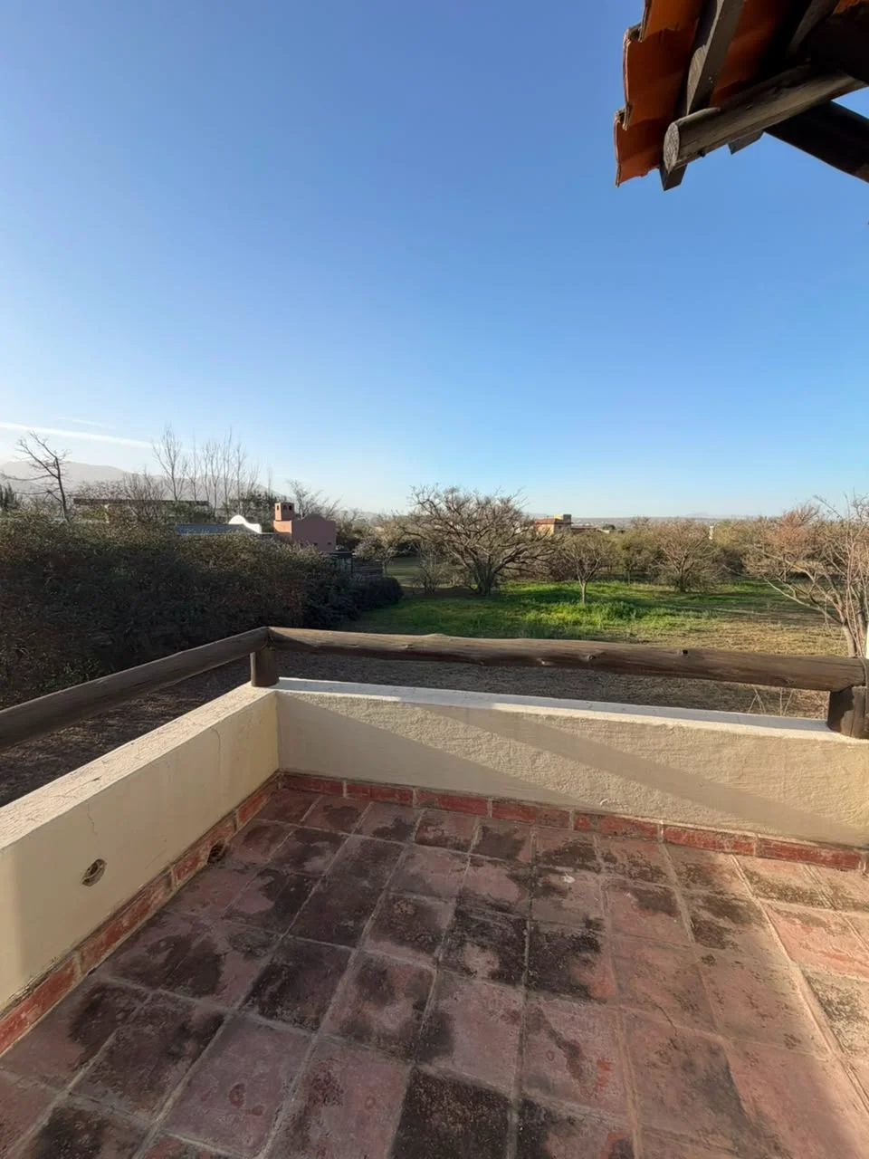 Casa en Alquiler - Chacras de Santa María- San Lorenzo Chico