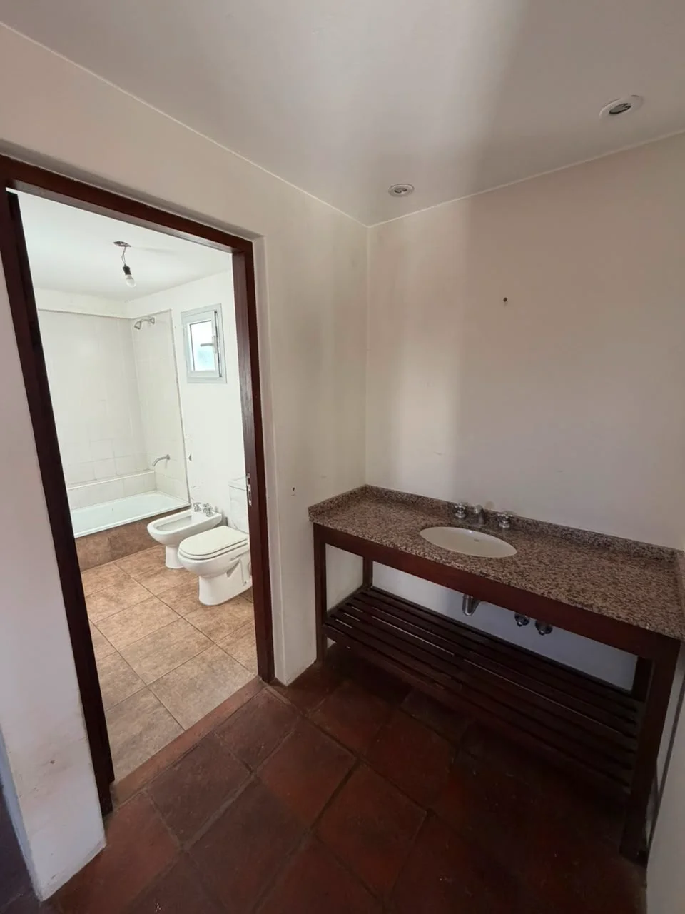 Casa en Alquiler - Chacras de Santa María- San Lorenzo Chico